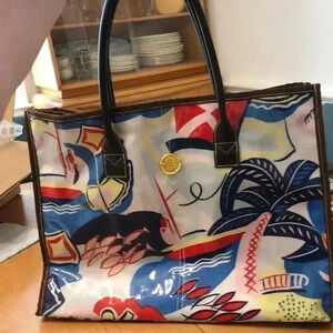 Anna Griffin tote with colorful beach design.  PVC coated for easy cleaning